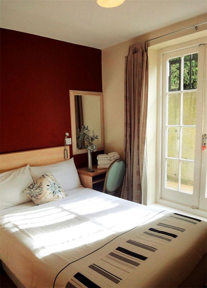 Dylan Apartments Earls Court Лондон Екстер'єр фото