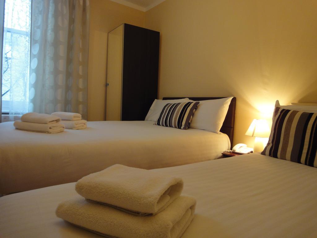 Dylan Apartments Earls Court Лондон Екстер'єр фото