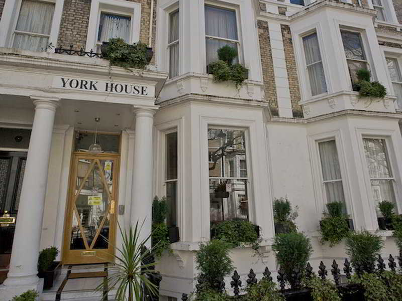 Dylan Apartments Earls Court Лондон Екстер'єр фото