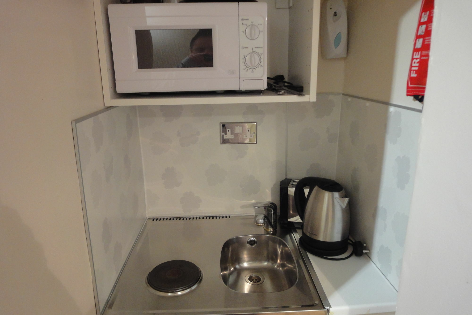 Dylan Apartments Earls Court Лондон Екстер'єр фото